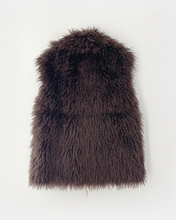 Carica l'immagine nel visualizzatore di Gallery, Gilet in Eco-Pelliccia con Tasche — 100% Poliestere — Colore Marrone