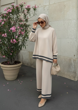 Carica l'immagine nel visualizzatore di Gallery, Maglia Luxe di Completo in Viscosa Mista – Taglia Unica, Morbida e Strutturata