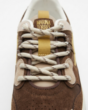 Carica l'immagine nel visualizzatore di Gallery, Sneakers Donna in Vera Pelle con Inserti in Rete Tecnica e Dettagli Laminati