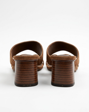 Carica l'immagine nel visualizzatore di Gallery, Muli con Tacco e Infradito in Ecopelle Scamosciata