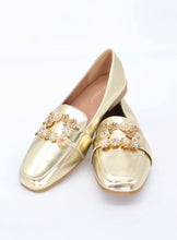 Carica l'immagine nel visualizzatore di Gallery, Mocassino ballerina scamosciato con fibbia quadrata di gioielli