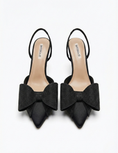 Carica l'immagine nel visualizzatore di Gallery, Décolleté Slingback in Raso con Maxi Fiocco Gioiello 4 Colori