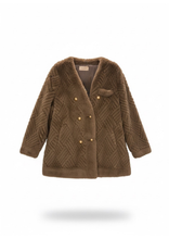 Carica l'immagine nel visualizzatore di Gallery, CAPPOTTO IN ECO-PELLICCIA A MEZZA LUNGHEZZA TAGLIO DRITTO