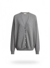 Carica l'immagine nel visualizzatore di Gallery, CARDIGAN GRIGIO SCURO MADE IN ITALY IN MISTO LANA E CASHMERE