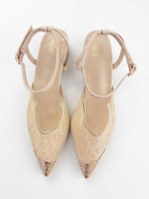 Carica l'immagine nel visualizzatore di Gallery, Scarpe Basse Eleganti in Pizzo con Dettagli Metallici e Cinturino