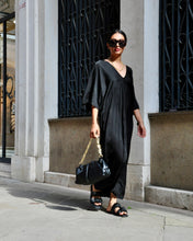 Carica l'immagine nel visualizzatore di Gallery, Kaftan estivo con scollatura V