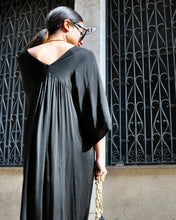 Carica l'immagine nel visualizzatore di Gallery, Kaftan estivo con scollatura V