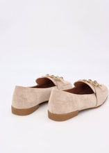 Carica l'immagine nel visualizzatore di Gallery, Mocassino ballerina scamosciato con fibbia quadrata di gioielli
