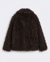 Carica l&#39;immagine nel visualizzatore di Gallery, Cappotto Marrone Oversize in Eco-Pelliccia Morbida
