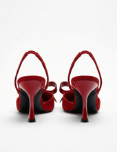 Carica l'immagine nel visualizzatore di Gallery, Décolleté Slingback in Raso con Maxi Fiocco Gioiello 4 Colori
