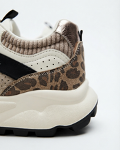 Carica l'immagine nel visualizzatore di Gallery, Sneakers Donna in Vera Pelle con Inserti in Rete Tecnica e Dettagli Laminati

