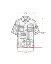 Carica l'immagine nel visualizzatore di Gallery, Camicia a maniche corte con stampa greca e bordi smerlati

