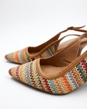 Carica l'immagine nel visualizzatore di Gallery, Sandali Slingback Eleganti in Vera Pelle con Lavorazione Intrecciata Multicolore
