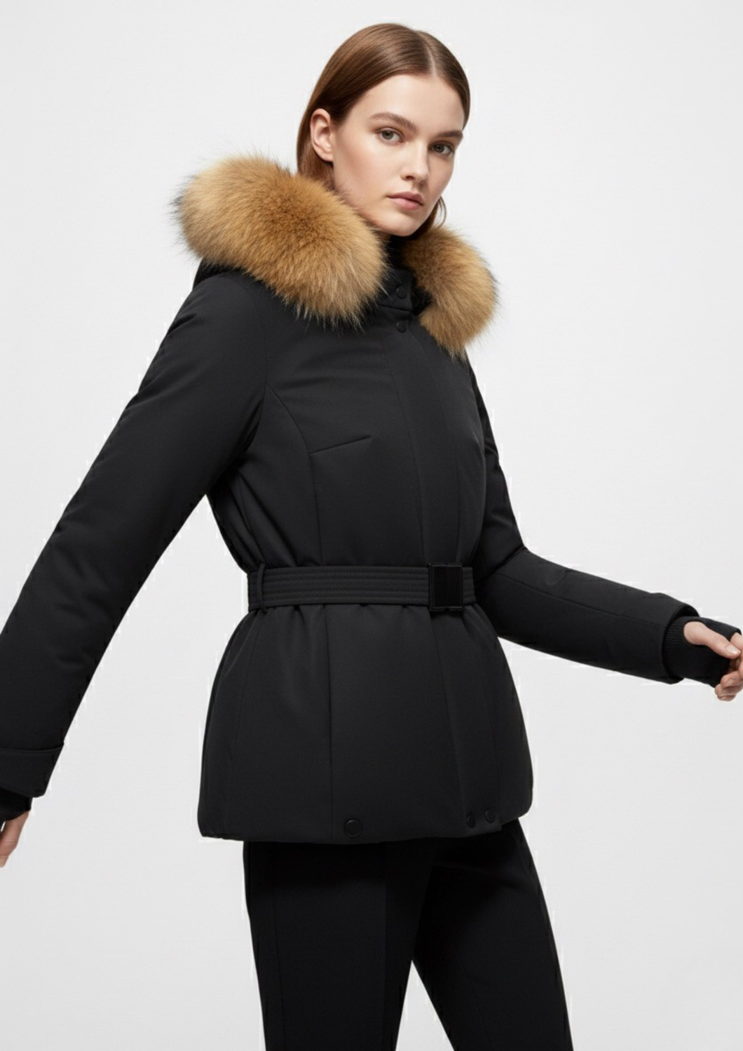 Giacca da Sci Impermeabile con Cappuccio in Pelliccia Sintetica – Eleganza e Performance Nero