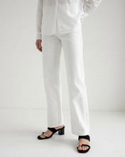 Carica l'immagine nel visualizzatore di Gallery, Muli con Tacco e Infradito in Ecopelle Scamosciata
