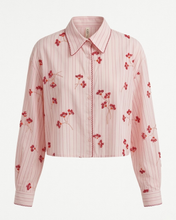 Carica l'immagine nel visualizzatore di Gallery, Camicia a Righe con Ricami Floreali e Pailettes - Design Francese
