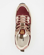 Carica l'immagine nel visualizzatore di Gallery, Sneakers Donna in Vera Pelle con Inserti in Rete Tecnica e Dettagli Laminati
