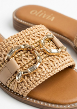 Carica l'immagine nel visualizzatore di Gallery, Ciabattine in Raffia Naturale e Pelle Ecologica con Dettaglio Bijoux
