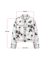 Carica l'immagine nel visualizzatore di Gallery, Giacca in Denim Oversize con Ricami e Dettagli in Raso
