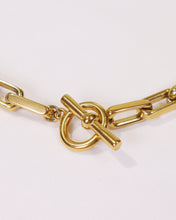 Carica l&#39;immagine nel visualizzatore di Gallery, Collana dorata a catena di metallo
